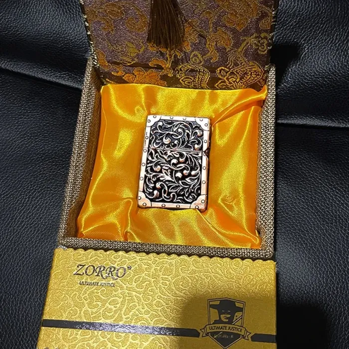 Бензинова запальничка Zorro «Silver Filigree"