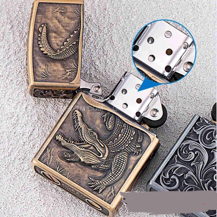 Бензиновая зажигалка Zorro «Crocodile Antique Copper» Античное серебро